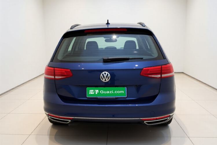 Used Volkswagen Variant 2018 380TSI Two-Wheel Drive Comfort Edition Exterior 4
