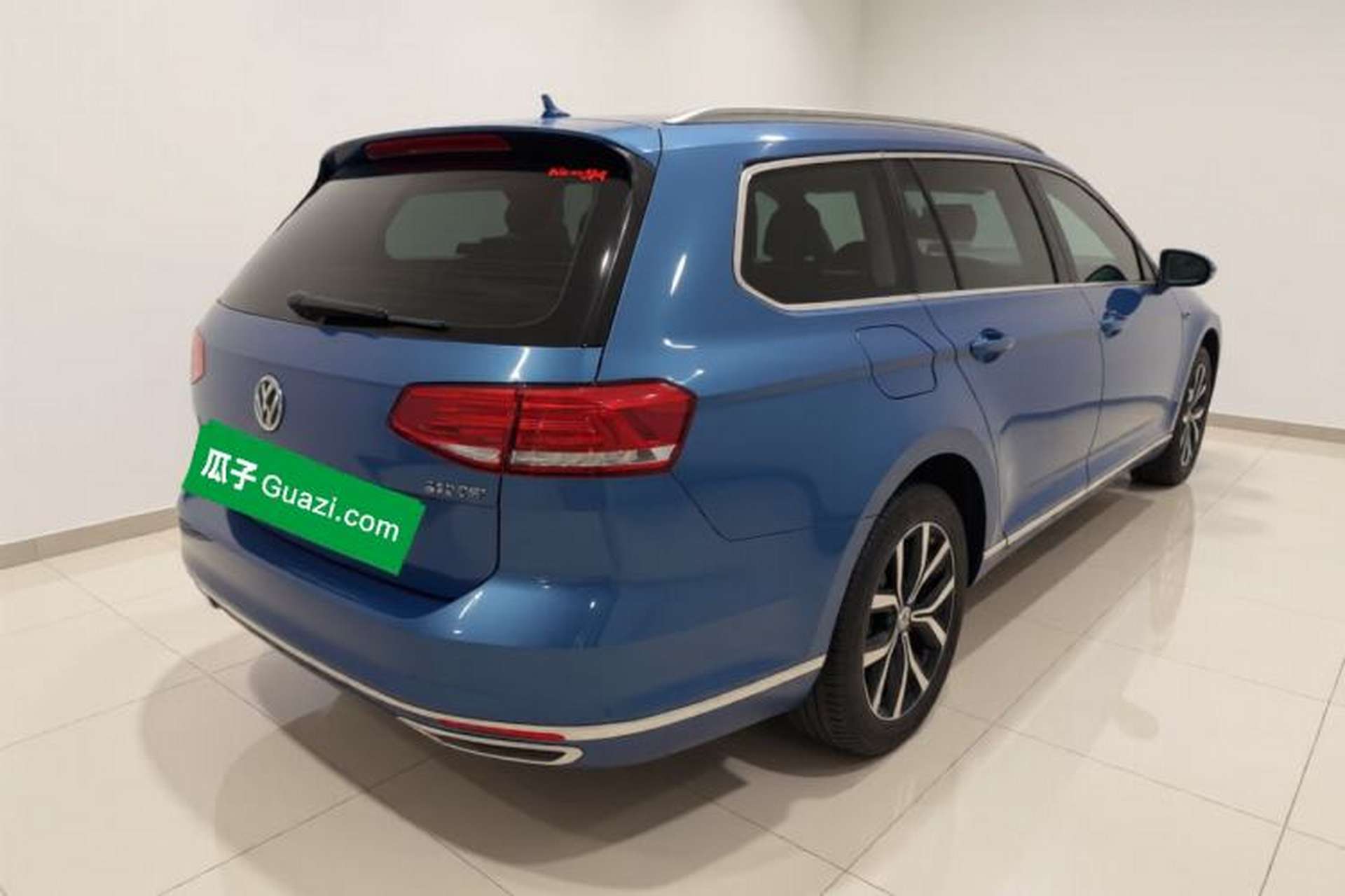Used Volkswagen Variant 2018 380TSI Two-Wheel Drive Comfort Edition Exterior 5
