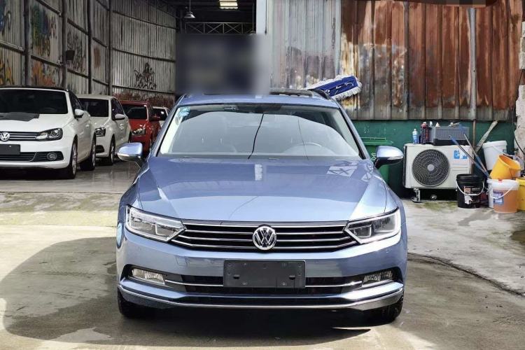 Used Volkswagen Variant 2018 380TSI Two-Wheel Drive Comfort Edition Exterior 5