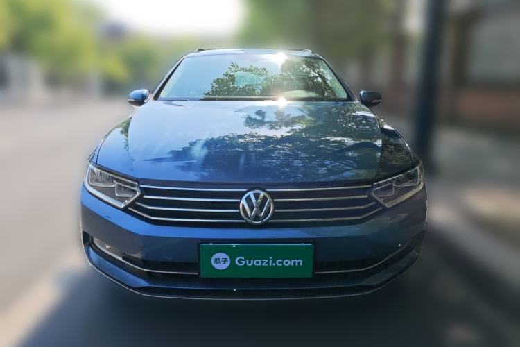 Used Volkswagen Variant 2018 380TSI Two-Wheel Drive Comfort Edition Front
