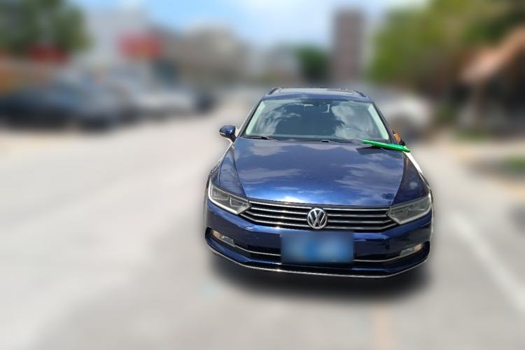 Used Volkswagen Variant 2018 380TSI Two-Wheel Drive Comfort Edition Front