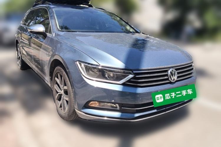 Used Volkswagen Variant 2018 380TSI Two-Wheel Drive Comfort Edition Front Right 45 Deg
