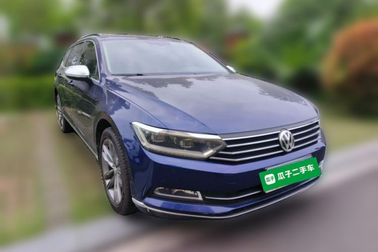Used Volkswagen Variant 2018 380TSI Two-Wheel Drive Comfort Edition Front Right 45 Deg