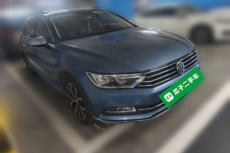 Used Volkswagen Variant 2018 380TSI Two-Wheel Drive Comfort Edition Front Right 45 Deg