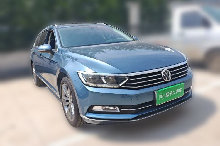 Used Volkswagen Variant 2018 380TSI Two-Wheel Drive Comfort Edition Front Right 45 Deg