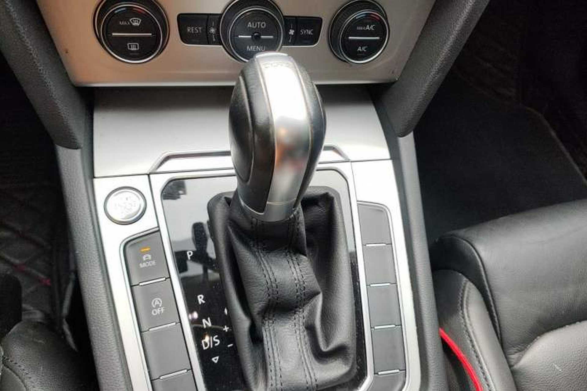 Used Volkswagen Variant 2018 380TSI Two-Wheel Drive Comfort Edition Gear Lever