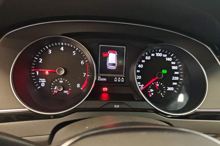 Used Volkswagen Variant 2018 380TSI Two-Wheel Drive Comfort Edition Instrument Cluster