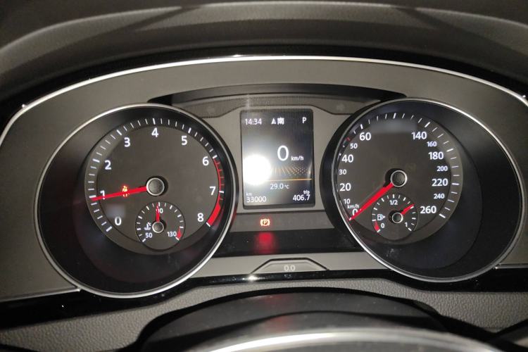 Used Volkswagen Variant 2018 380TSI Two-Wheel Drive Comfort Edition Instrument Cluster