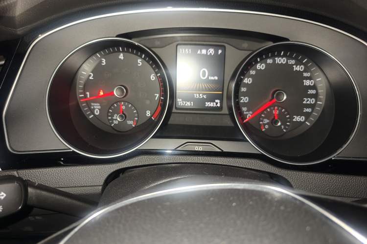 Used Volkswagen Variant 2018 380TSI Two-Wheel Drive Comfort Edition Instrument Cluster