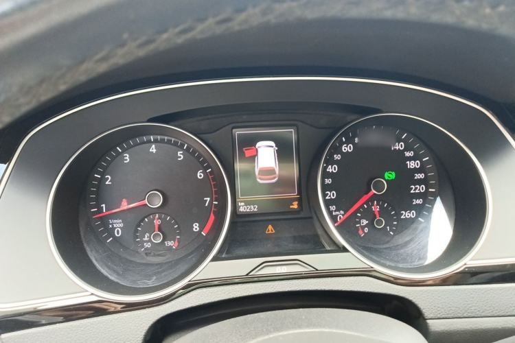 Used Volkswagen Variant 2018 380TSI Two-Wheel Drive Comfort Edition Instrument Cluster