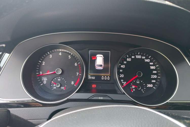 Used Volkswagen Variant 2018 380TSI Two-Wheel Drive Comfort Edition Instrument Cluster