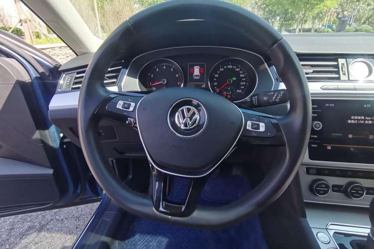 Used Volkswagen Variant 2018 380TSI Two-Wheel Drive Comfort Edition Interior 2