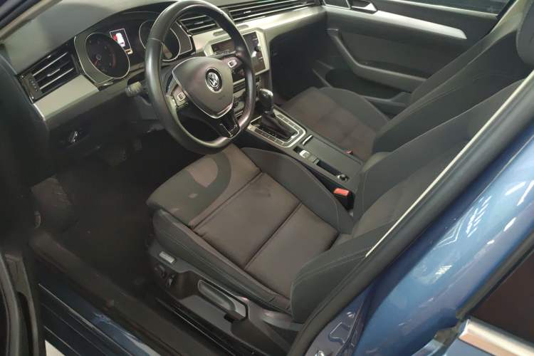 Used Volkswagen Variant 2018 280TSI Two-Wheel Drive Comfort Edition Interior 2