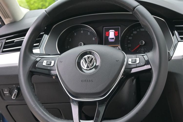 Used Volkswagen Variant 2018 380TSI Two-Wheel Drive Comfort Edition Interior 2