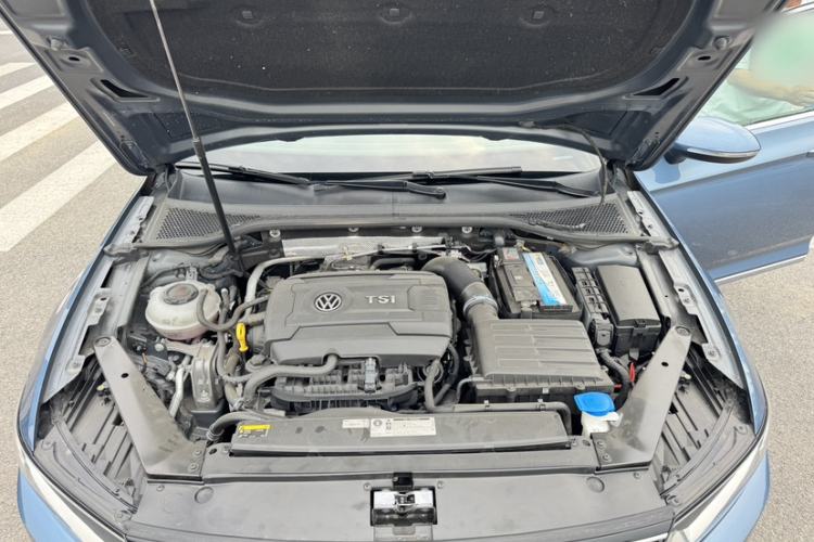 Used Volkswagen Variant 2018 380TSI Two-Wheel Drive Comfort Edition Interior 5