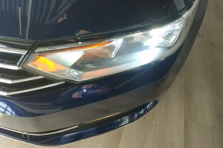 Used Volkswagen Variant 2018 380TSI Two-Wheel Drive Comfort Edition Left Front Headlight