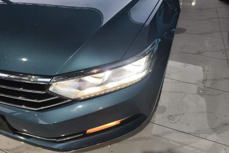 Used Volkswagen Variant 2018 380TSI Two-Wheel Drive Comfort Edition Left Front Headlight