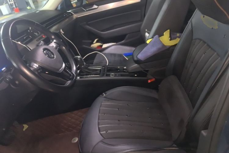 Used Volkswagen Variant 2018 380TSI Two-Wheel Drive Comfort Edition Left Front Seat