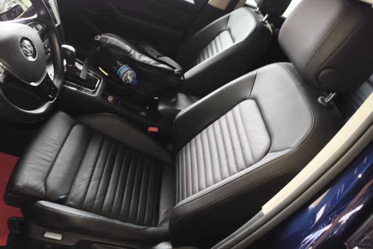 Used Volkswagen Variant 2018 380TSI Two-Wheel Drive Comfort Edition Left Front Seat