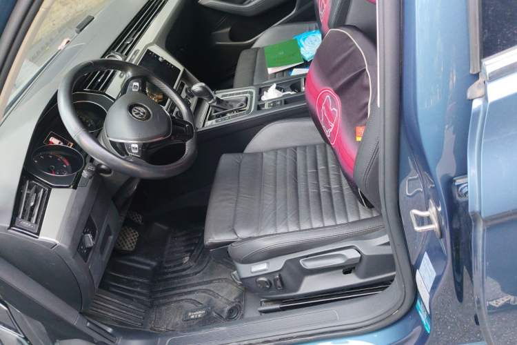 Used Volkswagen Variant 2018 380TSI Two-Wheel Drive Comfort Edition Left Front Seat