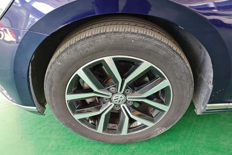 Used Volkswagen Variant 2018 380TSI Two-Wheel Drive Comfort Edition Left Front Wheel Hub