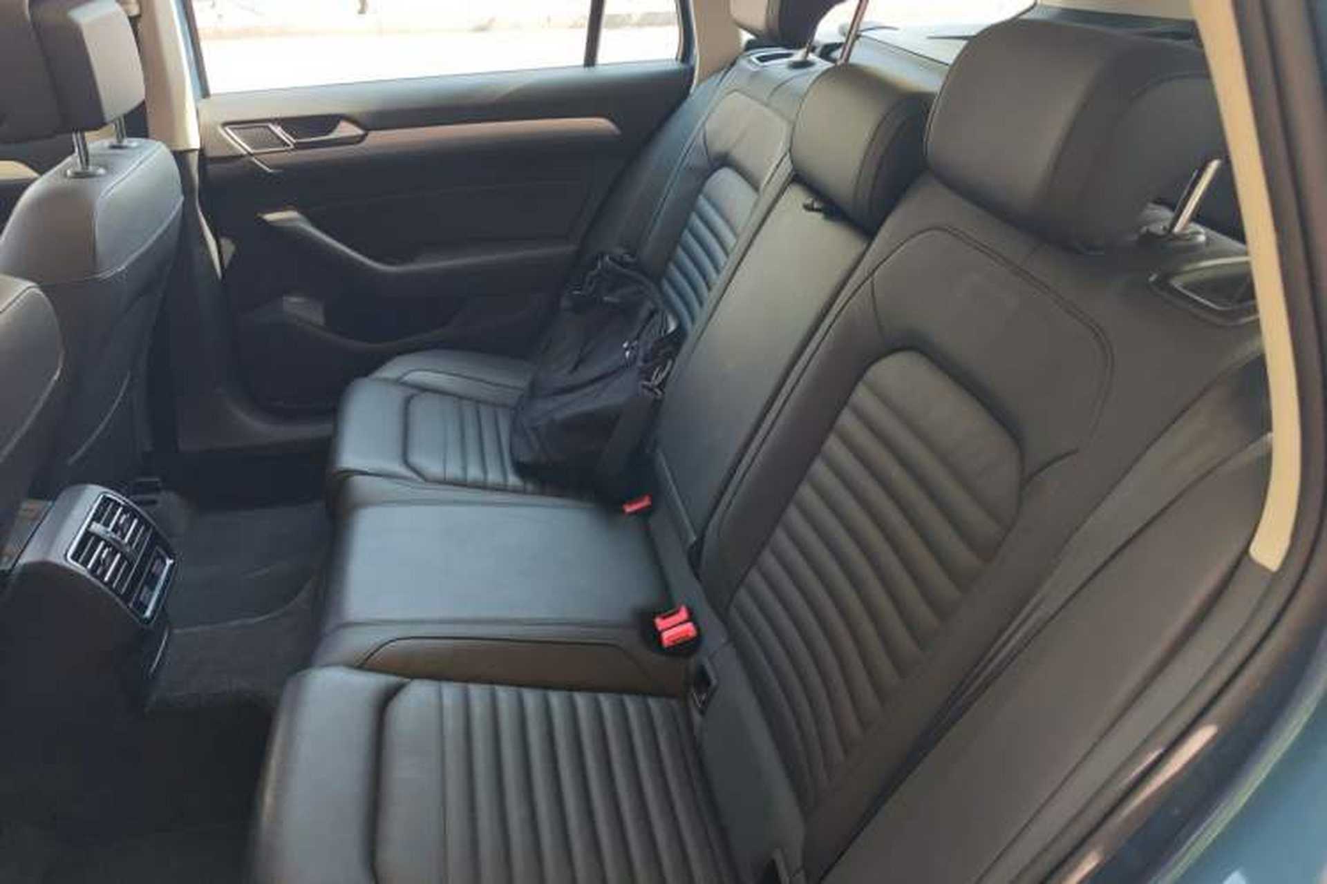 Used Volkswagen Variant 2018 380TSI Two-Wheel Drive Comfort Edition Left Rear Seat
