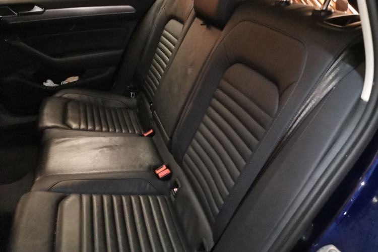 Used Volkswagen Variant 2018 380TSI Two-Wheel Drive Comfort Edition Left Rear Seat