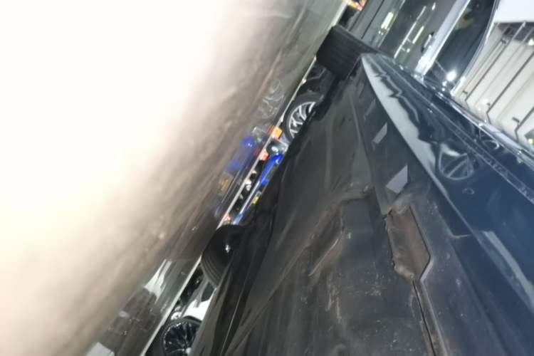 Used Volkswagen Variant 2018 380TSI Two-Wheel Drive Comfort Edition Left Side Sill