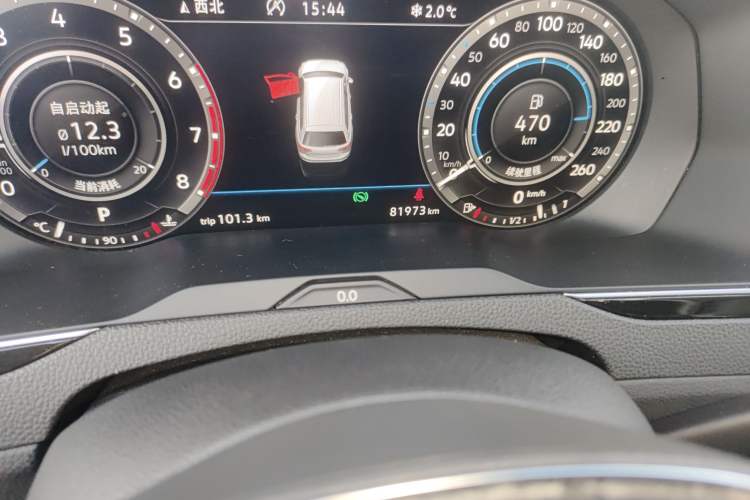 Used Volkswagen Variant 2018 380TSI Four-Wheel Drive Trail Edition Odometer Close Up
