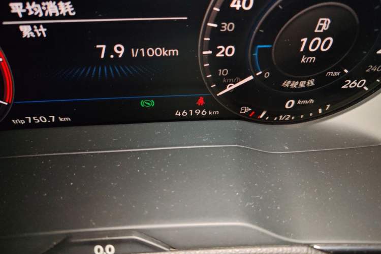 Used Volkswagen Variant 2018 380TSI Two-Wheel Drive Comfort Edition Odometer Close Up