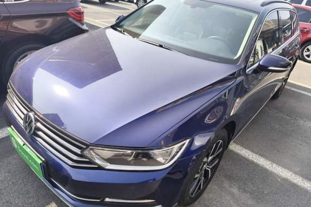 Used Volkswagen Variant 2018 380TSI Two-Wheel Drive Comfort Edition