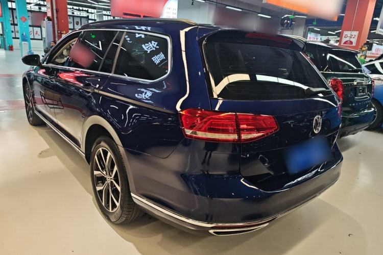 Used Volkswagen Variant 2018 380TSI Two-Wheel Drive Comfort Edition Rear Left 45 Deg