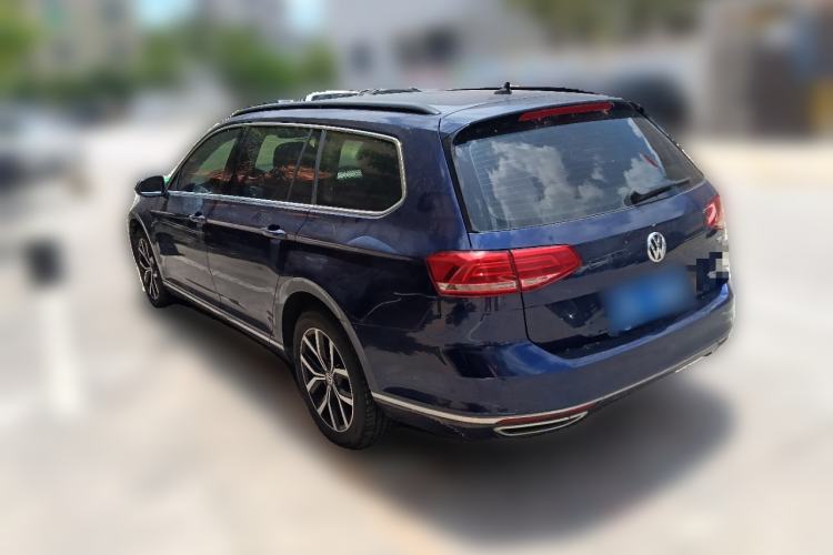 Used Volkswagen Variant 2018 380TSI Two-Wheel Drive Comfort Edition Rear Left 45 Deg
