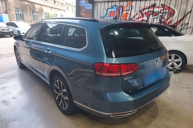 Used Volkswagen Variant 2018 380TSI Two-Wheel Drive Comfort Edition Rear Left 45 Deg