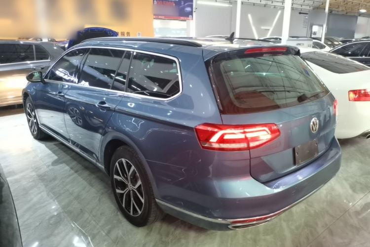 Used Volkswagen Variant 2018 380TSI Two-Wheel Drive Comfort Edition Rear Left 45 Deg