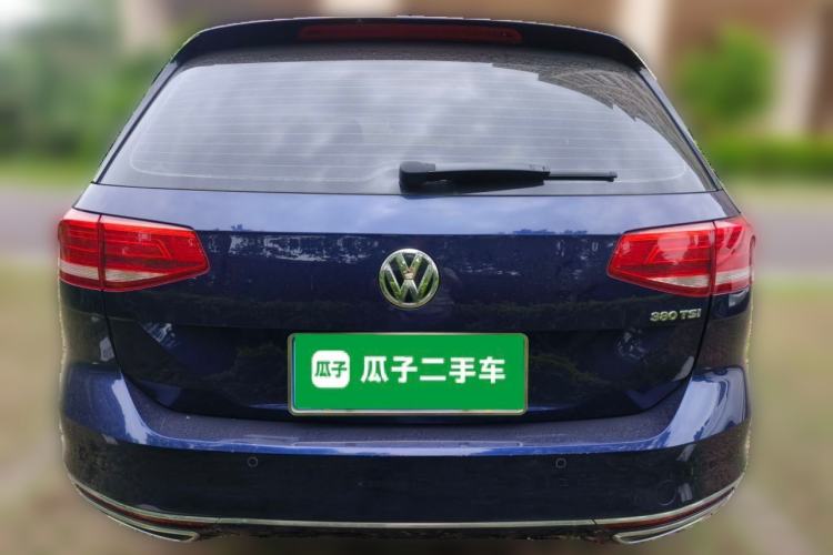 Used Volkswagen Variant 2018 380TSI Two-Wheel Drive Comfort Edition Rear