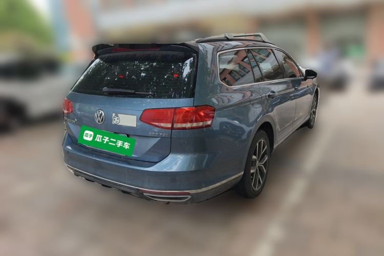 Used Volkswagen Variant 2018 380TSI Two-Wheel Drive Comfort Edition Rear Right 45 Deg