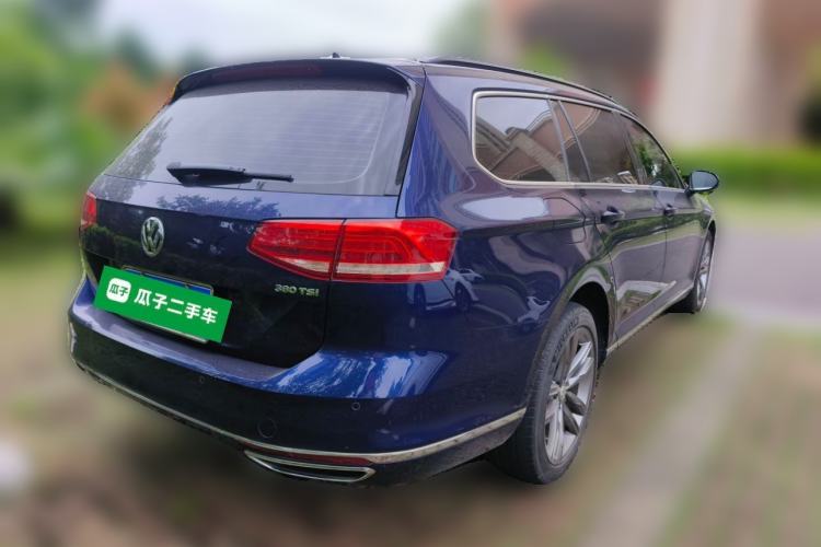 Used Volkswagen Variant 2018 380TSI Two-Wheel Drive Comfort Edition Rear Right 45 Deg