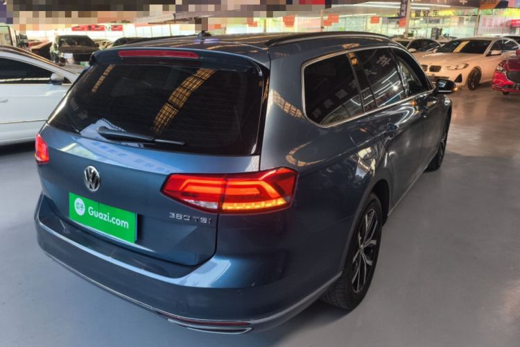 Used Volkswagen Variant 2018 380TSI Two-Wheel Drive Comfort Edition Rear Right 45 Deg
