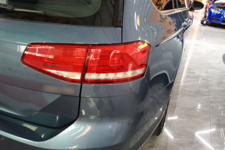 Used Volkswagen Variant 2018 380TSI Two-Wheel Drive Comfort Edition Right Rear Taillight