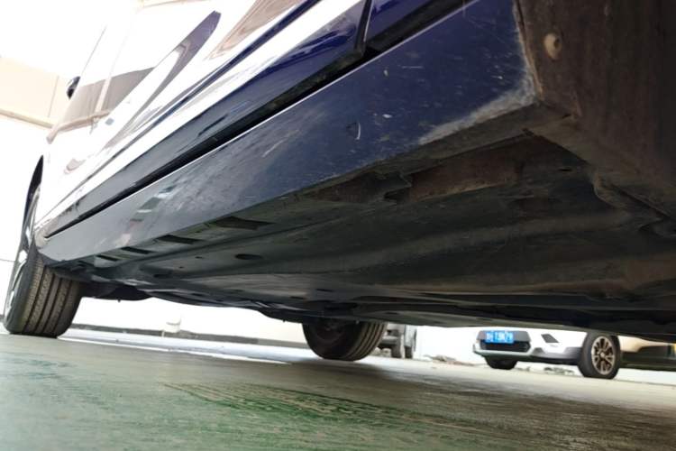 Used Volkswagen Variant 2018 380TSI Two-Wheel Drive Comfort Edition Right Side Sill