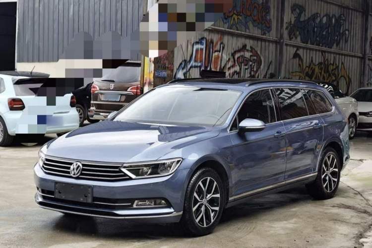 Used Volkswagen Variant 2018 380TSI Two-Wheel Drive Comfort Edition Guazi used car, China used car export, Used car for sale, Used  cars, Cheapest cars for sale