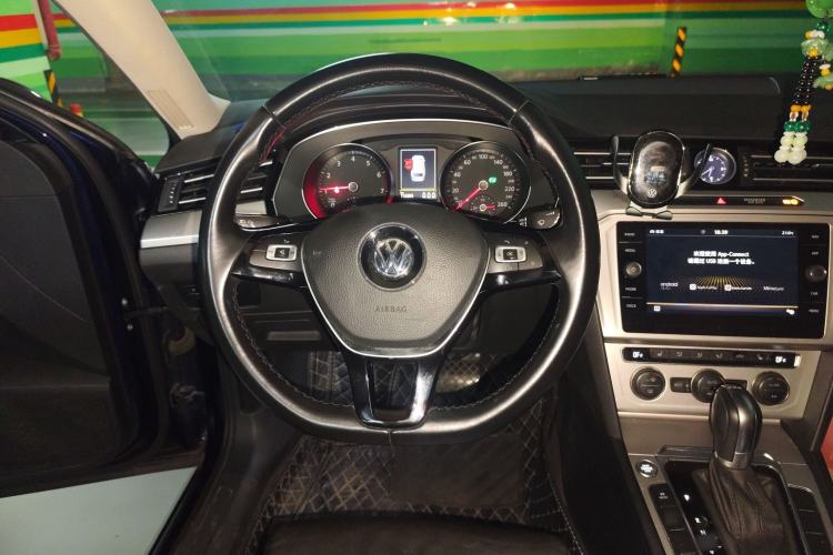 Used Volkswagen Variant 2018 380TSI Two-Wheel Drive Comfort Edition Steering Wheel