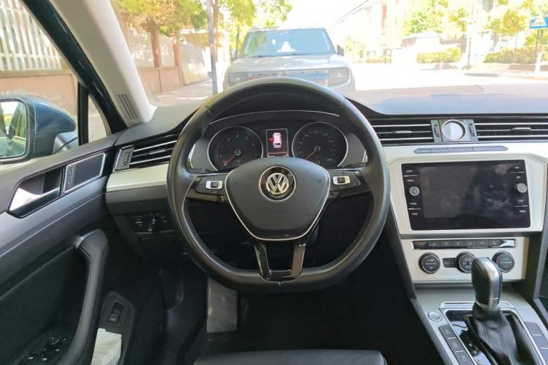 Used Volkswagen Variant 2018 380TSI Two-Wheel Drive Comfort Edition Steering Wheel