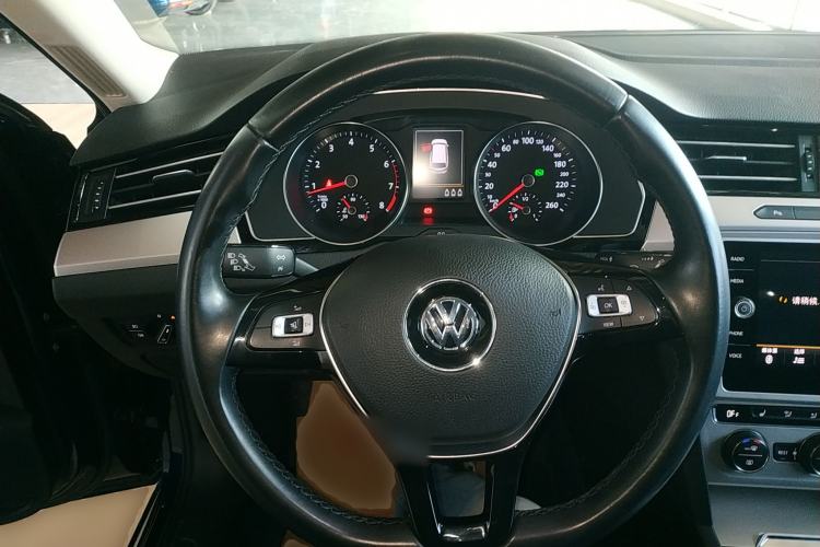 Used Volkswagen Variant 2018 380TSI Two-Wheel Drive Comfort Edition Steering Wheel