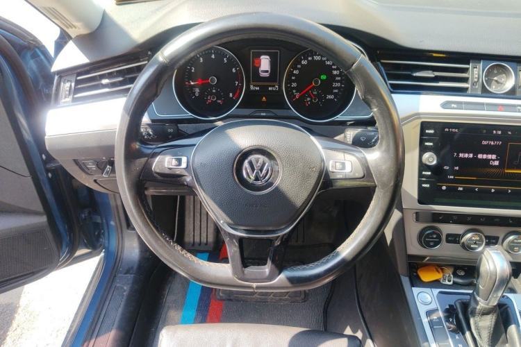 Used Volkswagen Variant 2018 380TSI Two-Wheel Drive Comfort Edition Steering Wheel