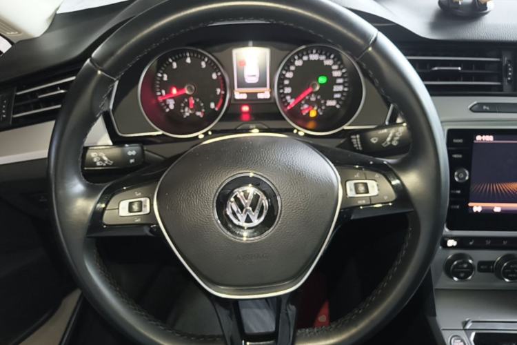 Used Volkswagen Variant 2018 380TSI Two-Wheel Drive Comfort Edition Steering Wheel