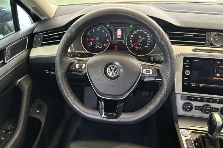 Used Volkswagen Variant 2018 380TSI Two-Wheel Drive Comfort Edition Steering Wheel