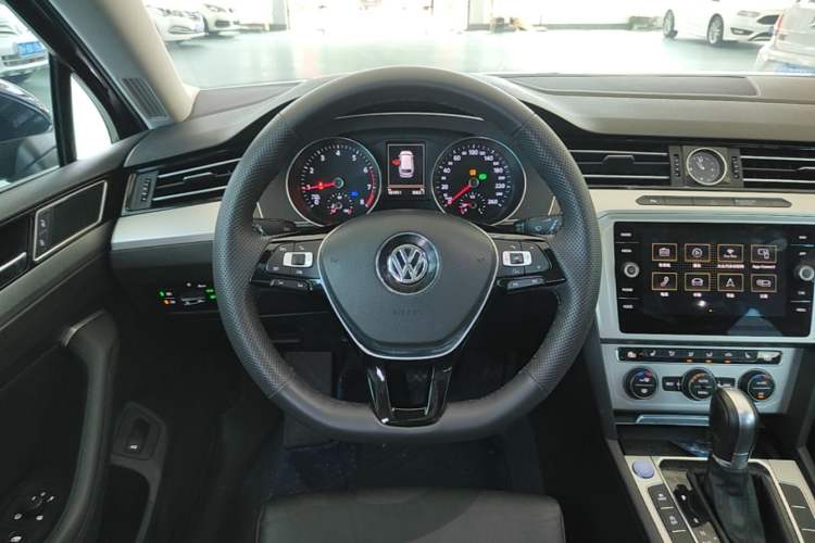 Used Volkswagen Variant 2018 380TSI Two-Wheel Drive Comfort Edition Steering Wheel