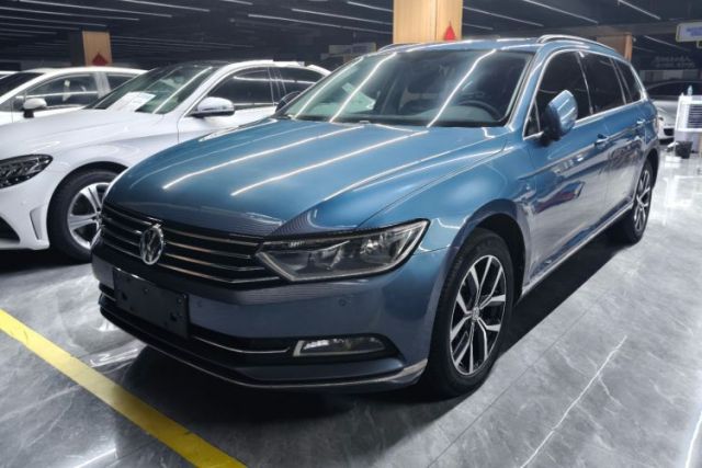 Used Volkswagen Variant 2018 380TSI Two-Wheel Drive Comfort Edition